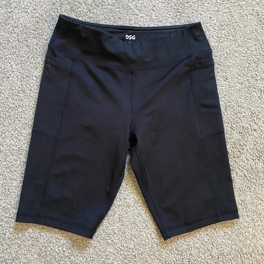 DSG girls yoga / workout shorts with pockets, 14​​​​